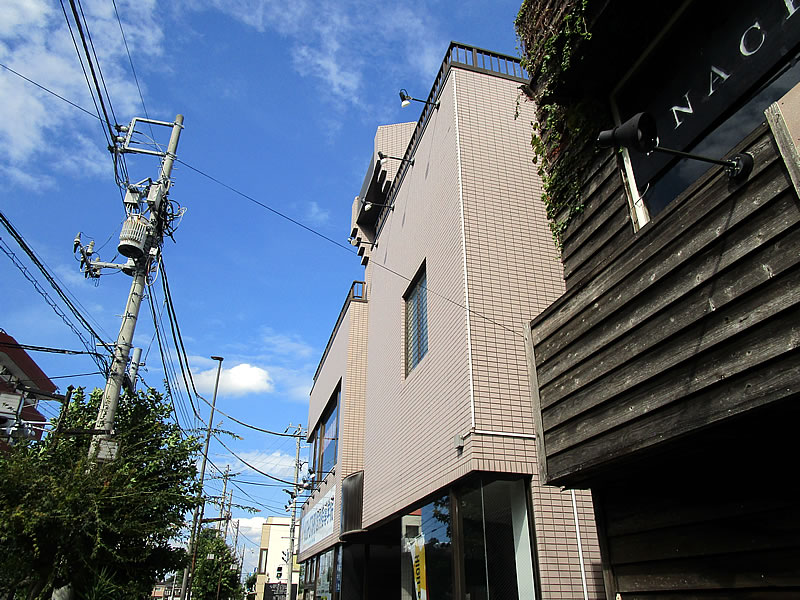 看板スポット照明撤去工事